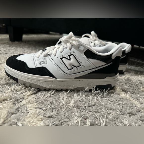 New Balance 550 black & white - Picture 2 of 3